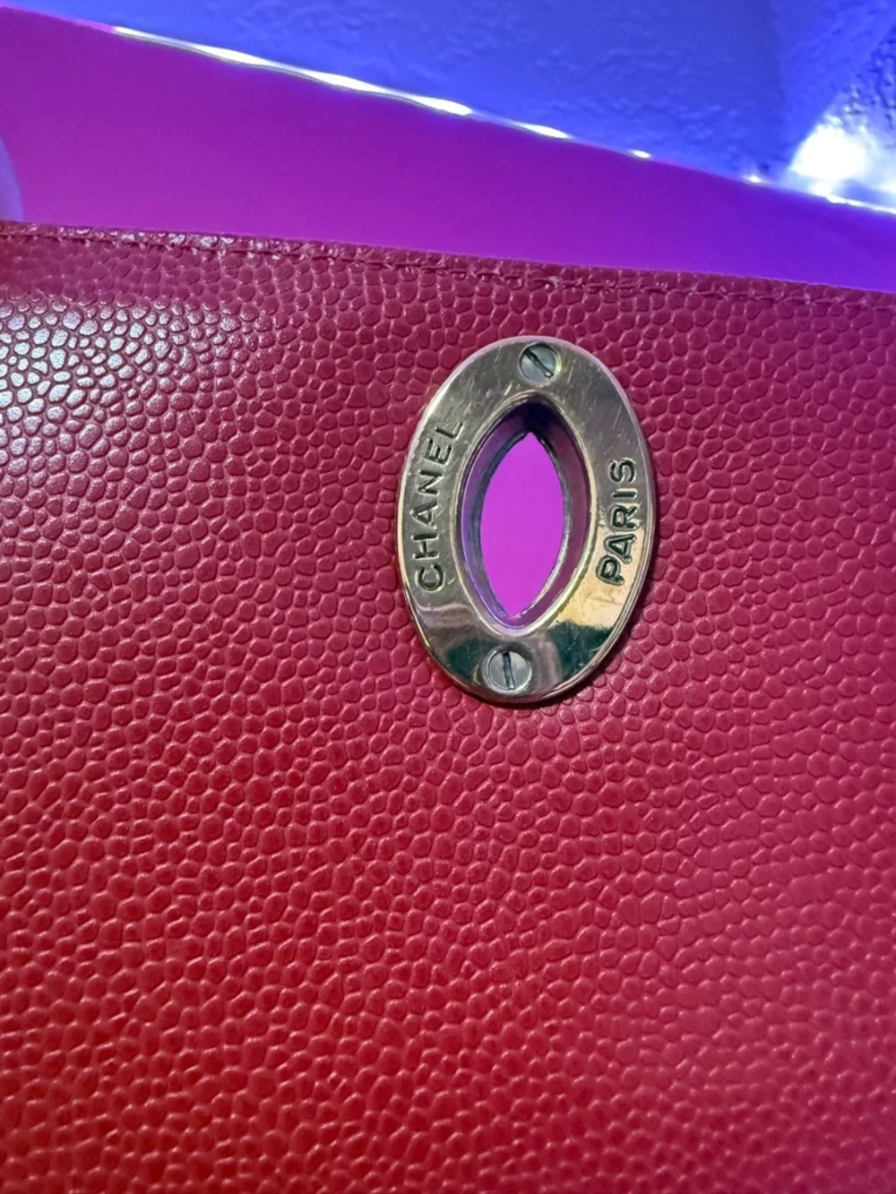 CHANEL Red Quilted Top-Handle Satchel with Gold CC - Picture 3 of 9